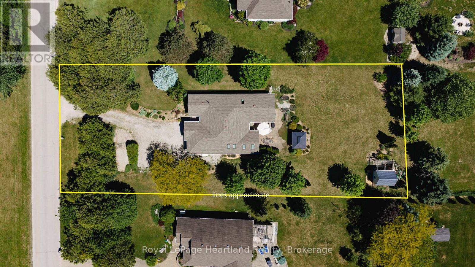 35095 Old River Road N, Bluewater (Bayfield), Ontario  N0M 1G0 - Photo 48 - X13428106