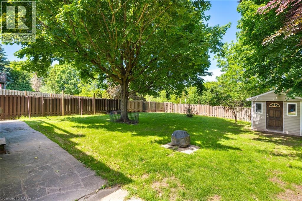 24 Roseneath Crescent, Kitchener, Ontario  N2E 1V9 - Photo 30 - 40837737