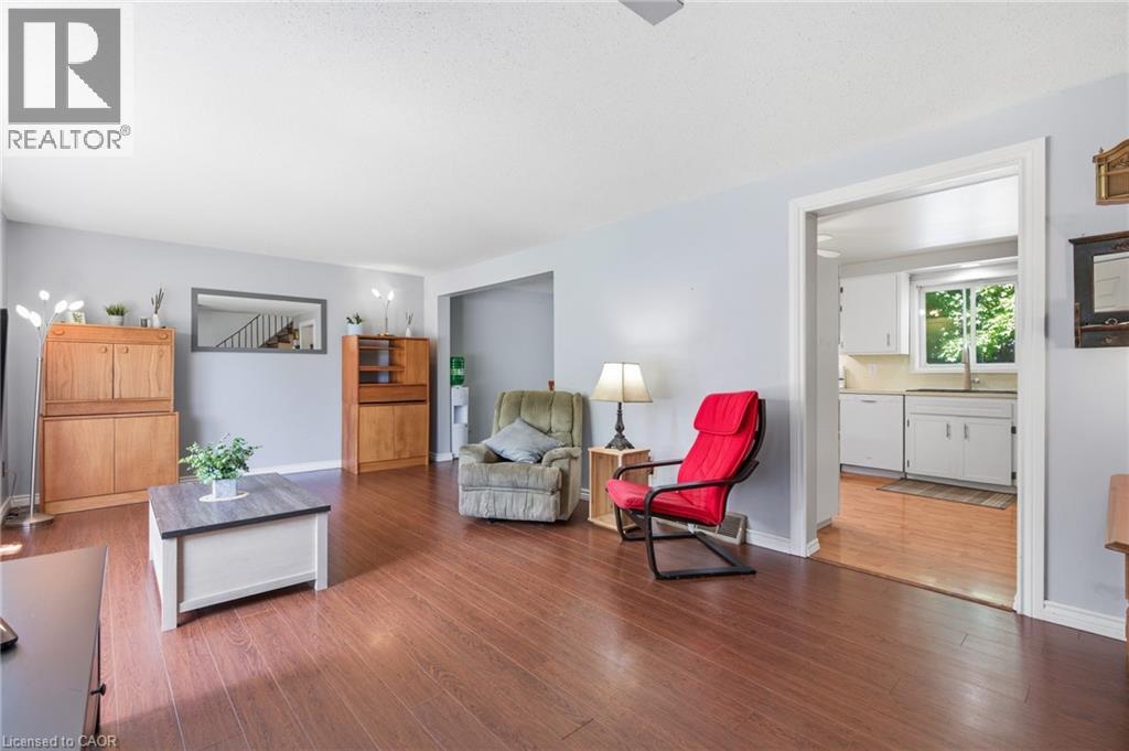 24 Roseneath Crescent, Kitchener, Ontario  N2E 1V9 - Photo 9 - 40837737