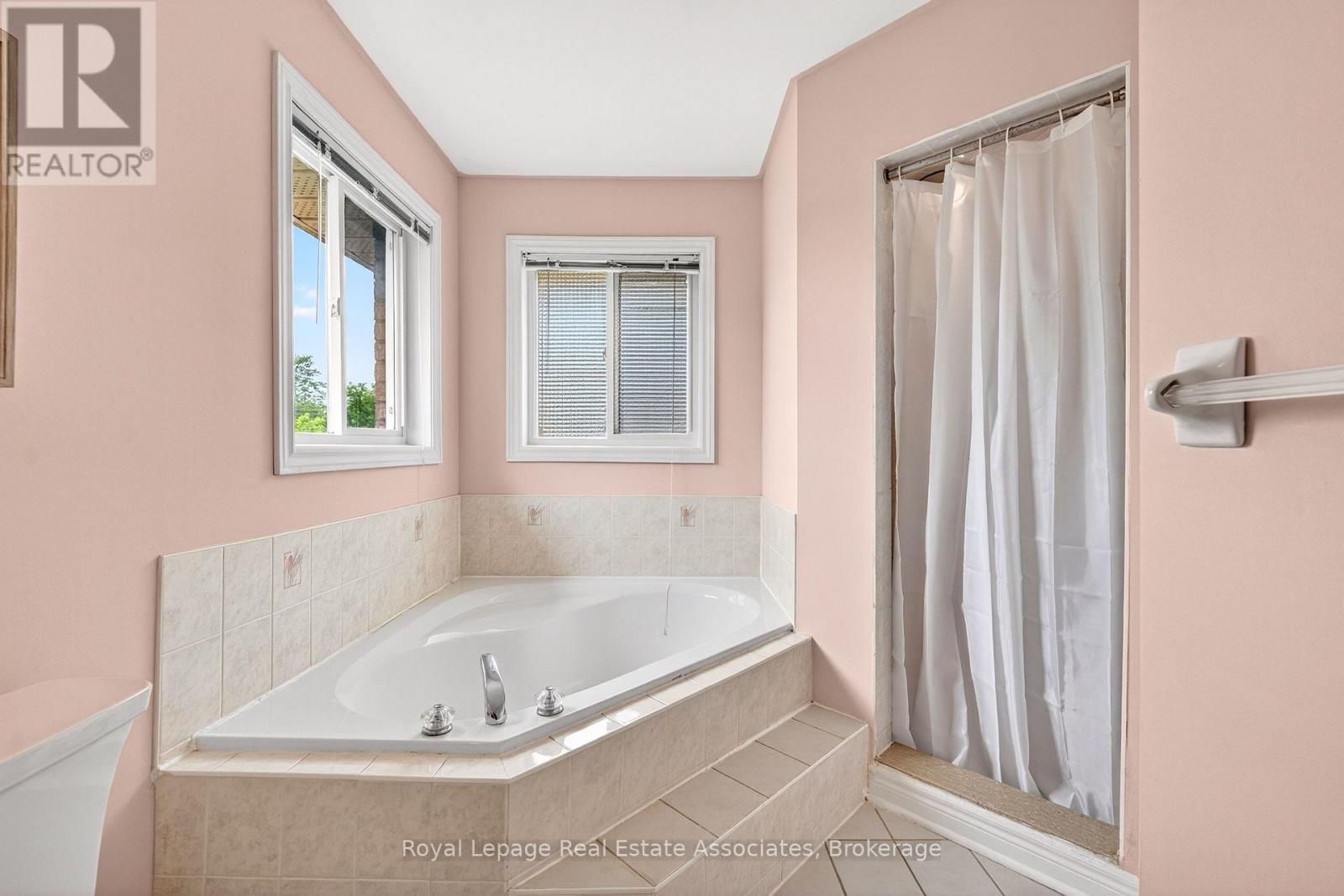 34 Bloom Crescent, Barrie, Ontario  L4N 0S8 - Photo 26 - S13427940