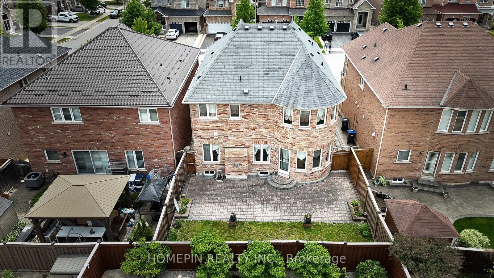 74 Dewside Drive, Brampton, Ontario  L6R 0X5 - Photo 31 - W12969382