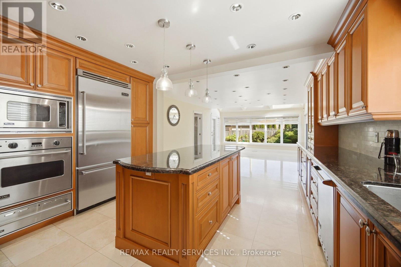 36 Shadywood Road, Brampton, Ontario  L6Z 4M1 - Photo 14 - W13423420