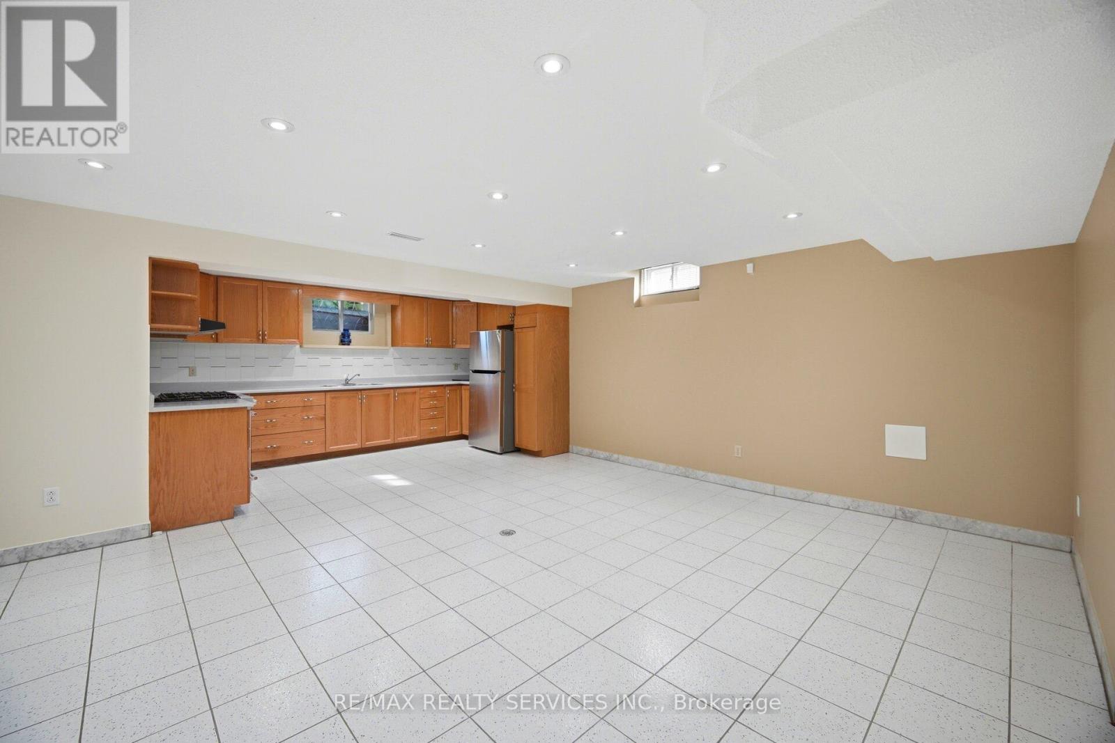 36 Shadywood Road, Brampton, Ontario  L6Z 4M1 - Photo 40 - W13423420