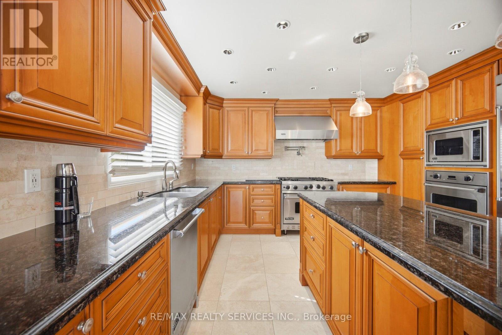 36 Shadywood Road, Brampton, Ontario  L6Z 4M1 - Photo 15 - W13423420