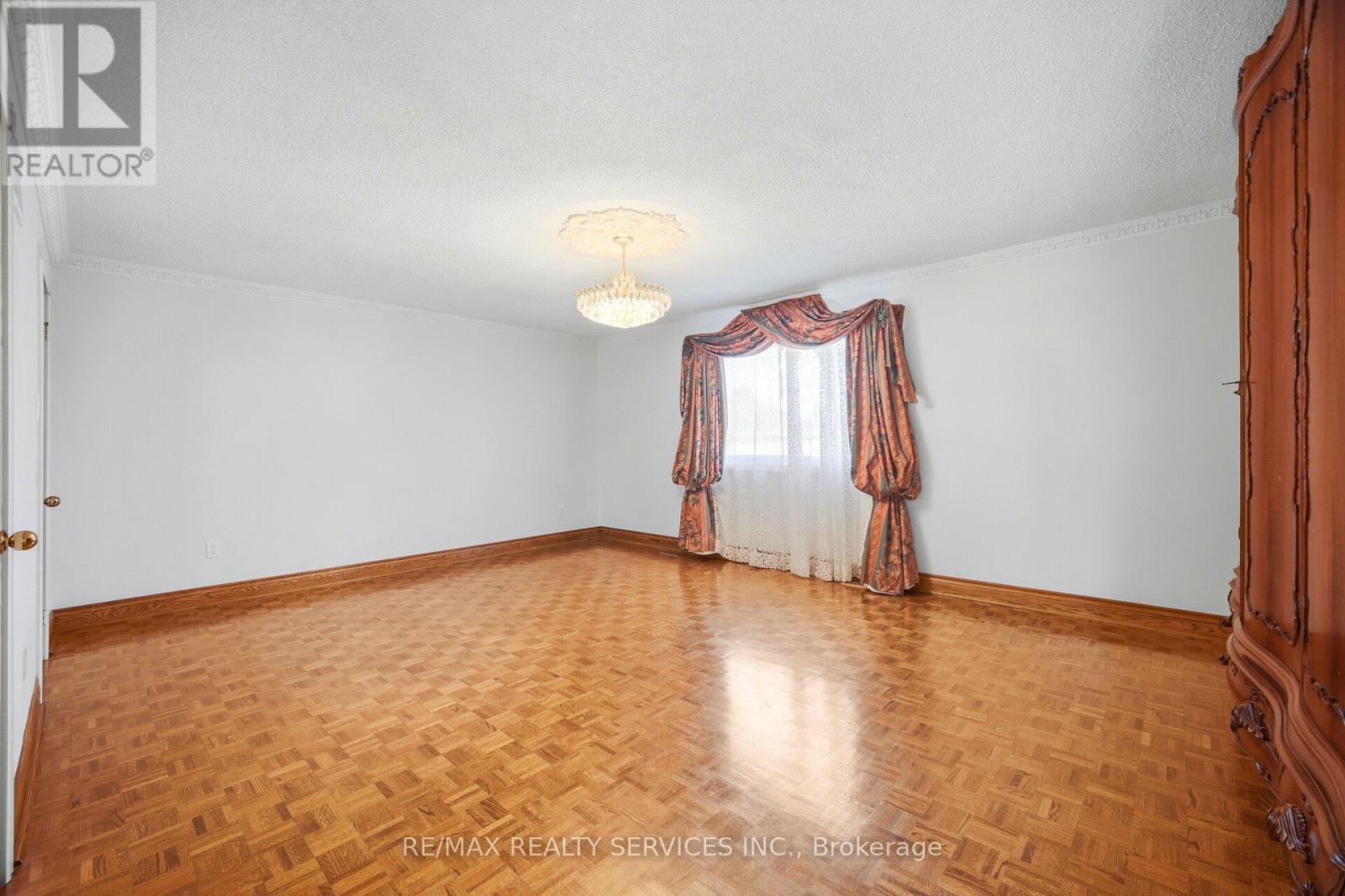 36 Shadywood Road, Brampton, Ontario  L6Z 4M1 - Photo 20 - W13423420