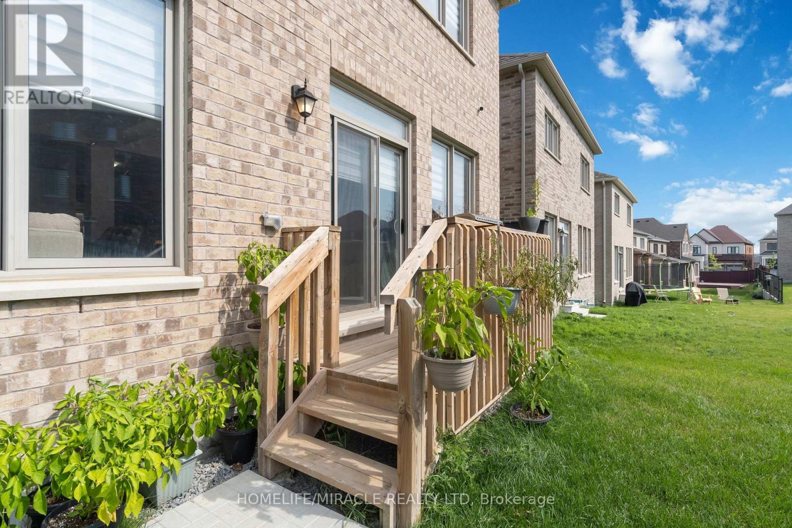 25 Pear Blossom Way, East Gwillimbury, Ontario  L9N 0T3 - Photo 45 - N13427390