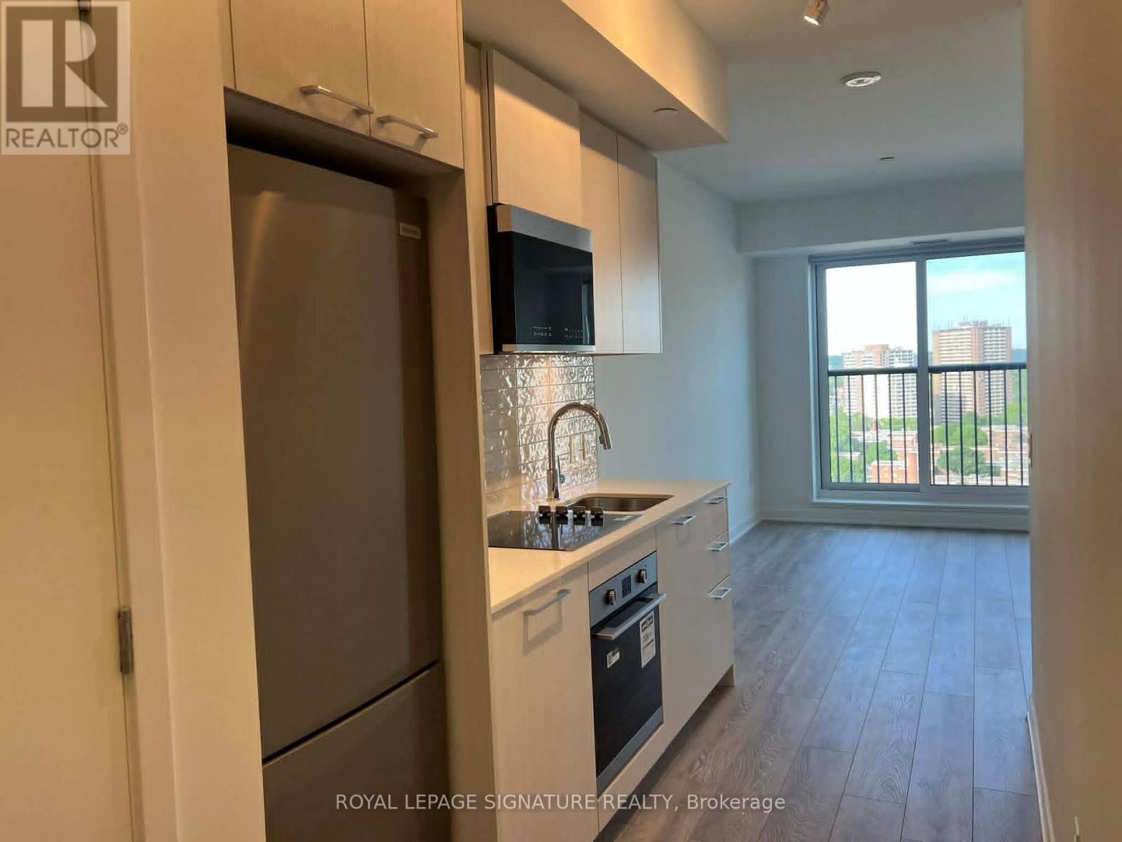 10 OAK STREET, Toronto, Ontario