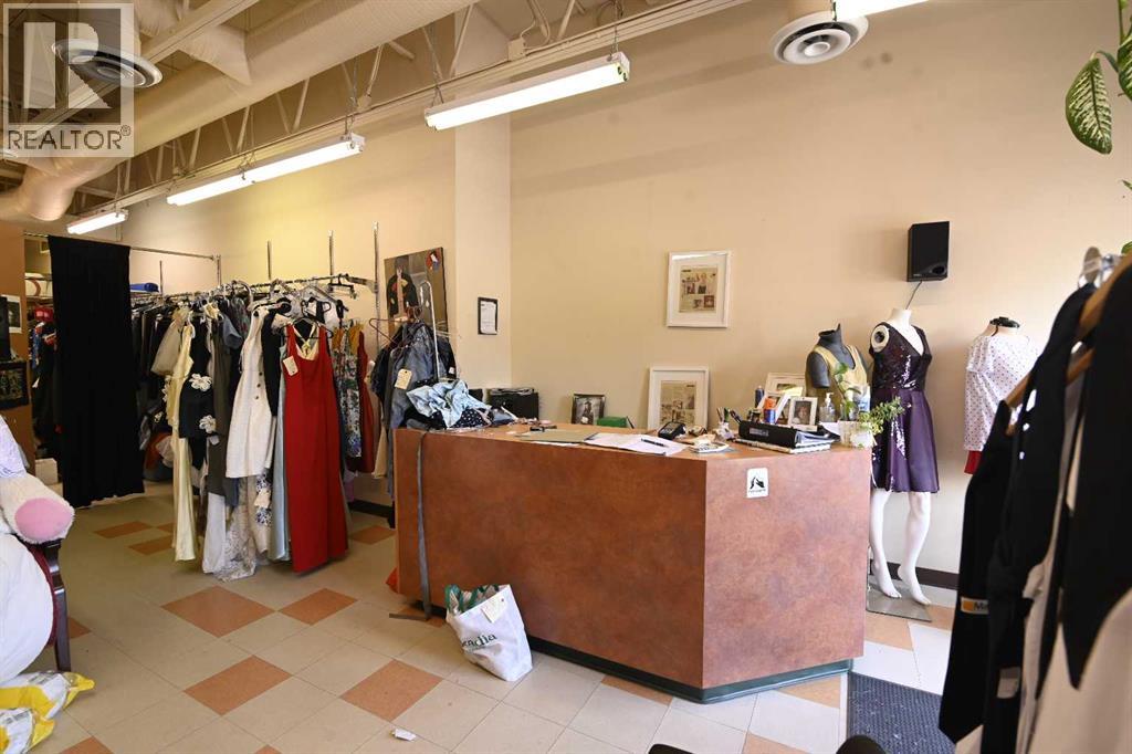 315, 12100 Macleod Trail SE, Calgary, Alberta  T2J 7G9 - Photo 2 - A2229814