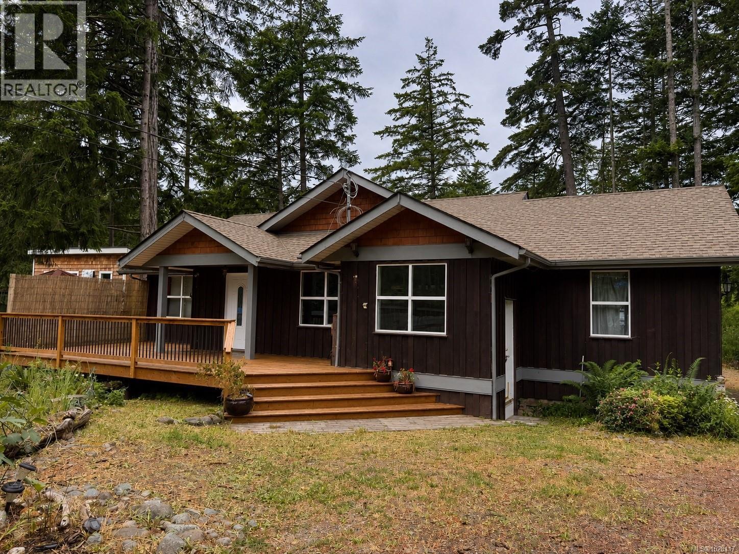 685 Rollo Rd, Gabriola Island, British Columbia