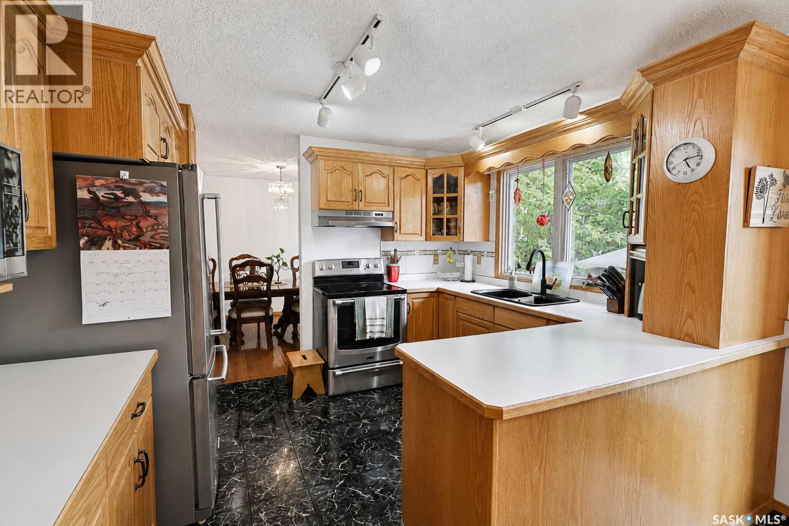 837 Conroy Place, Prince Albert, Saskatchewan S6V 6Y7 - Photo 14 - SK038992