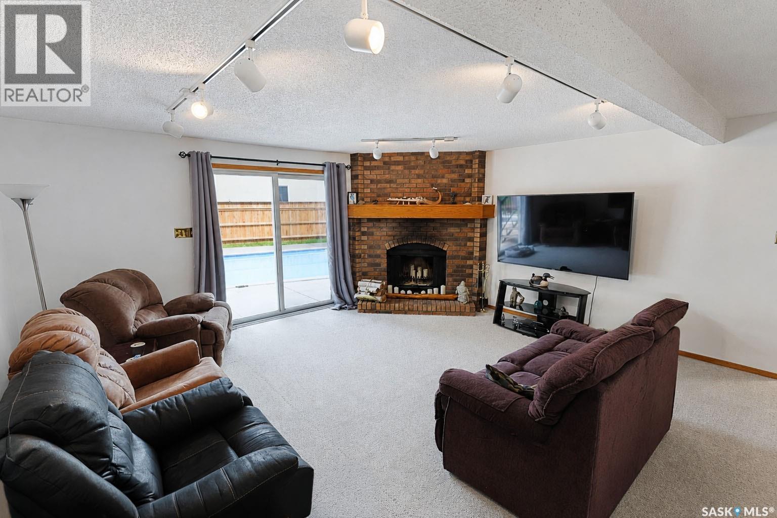 837 Conroy Place, Prince Albert, Saskatchewan S6V 6Y7 - Photo 16 - SK038992