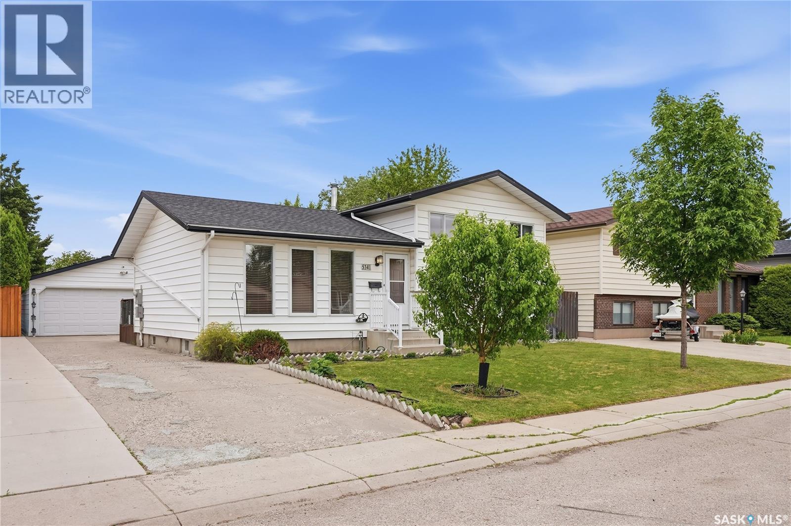 534 Nesbitt Lane, Saskatoon, Saskatchewan  S7L 6K9 - Photo 1 - SK038977