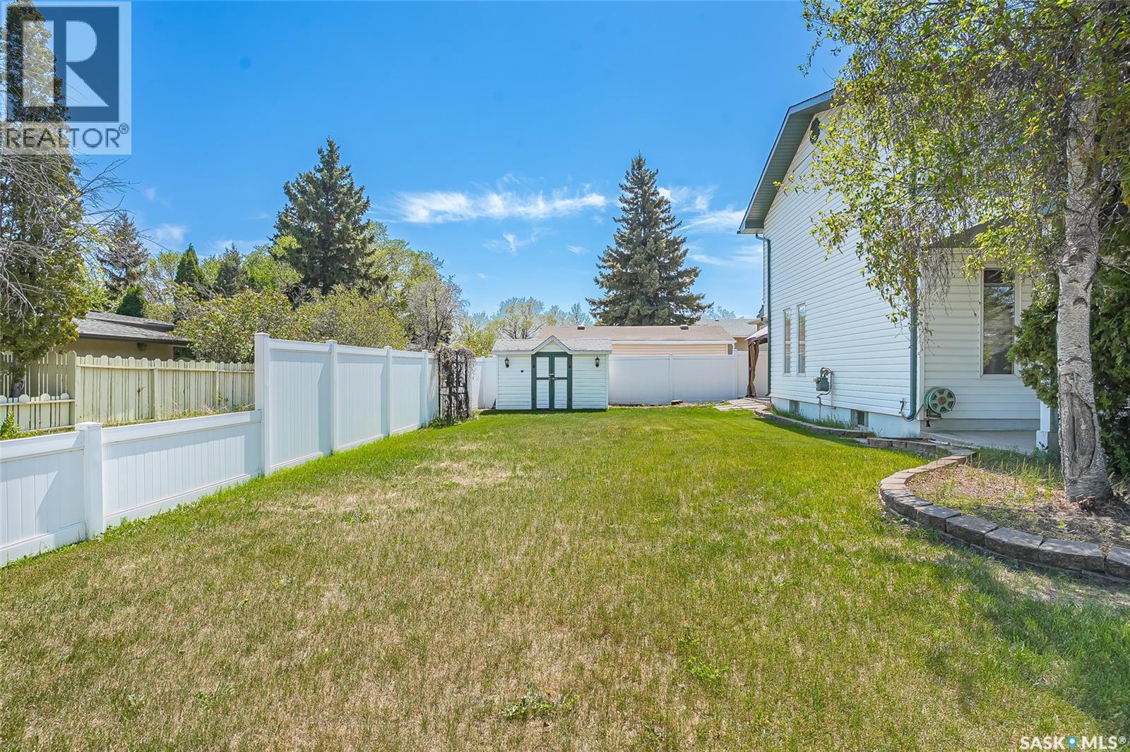 2 Cambridge Crescent, Saskatoon, Saskatchewan  S7H 3P8 - Photo 45 - SK038879