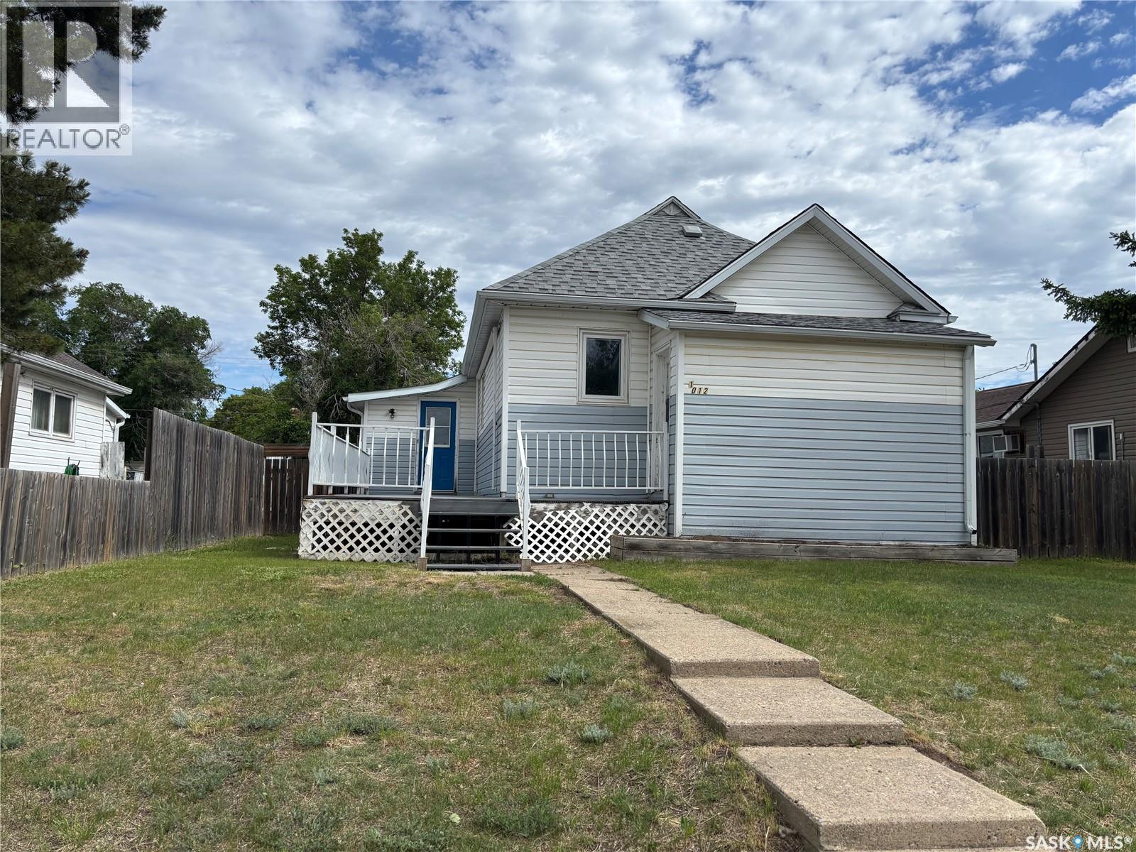 1012 Stadacona STREET E, Moose Jaw, Saskatchewan