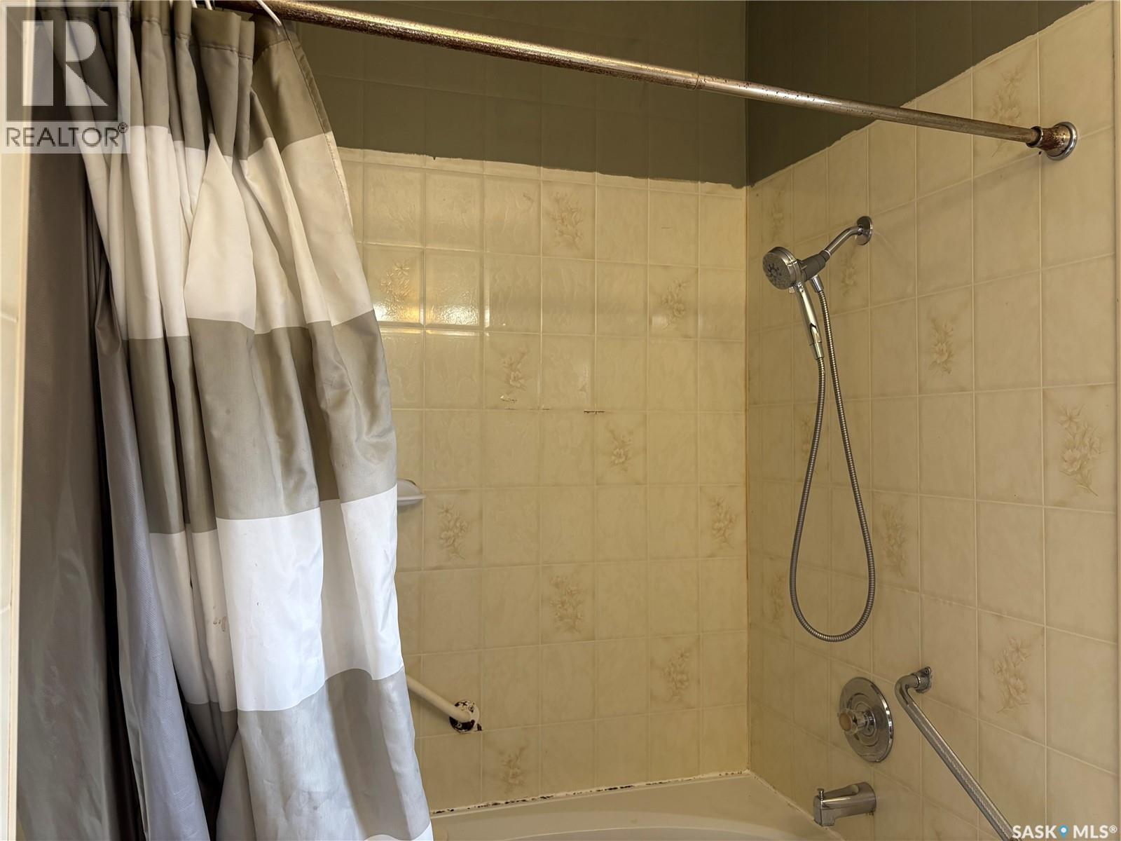 1012 Stadacona Street E, Moose Jaw, Saskatchewan  S6H 0K9 - Photo 21 - SK038841