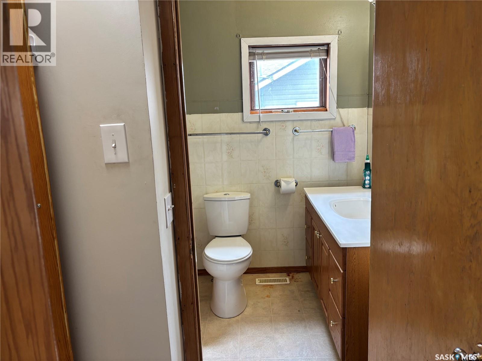 1012 Stadacona Street E, Moose Jaw, Saskatchewan  S6H 0K9 - Photo 25 - SK038841