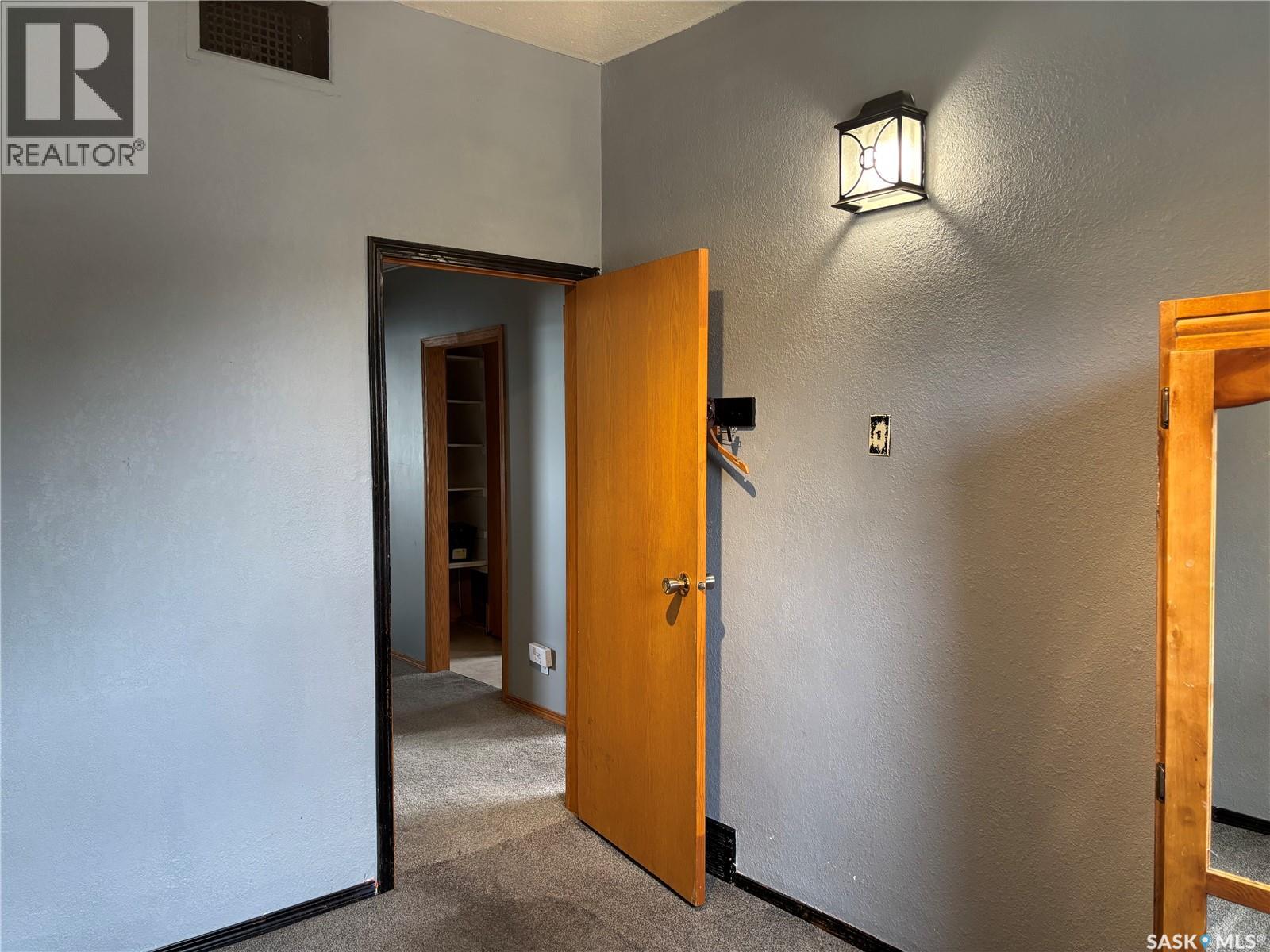 1012 Stadacona Street E, Moose Jaw, Saskatchewan  S6H 0K9 - Photo 29 - SK038841