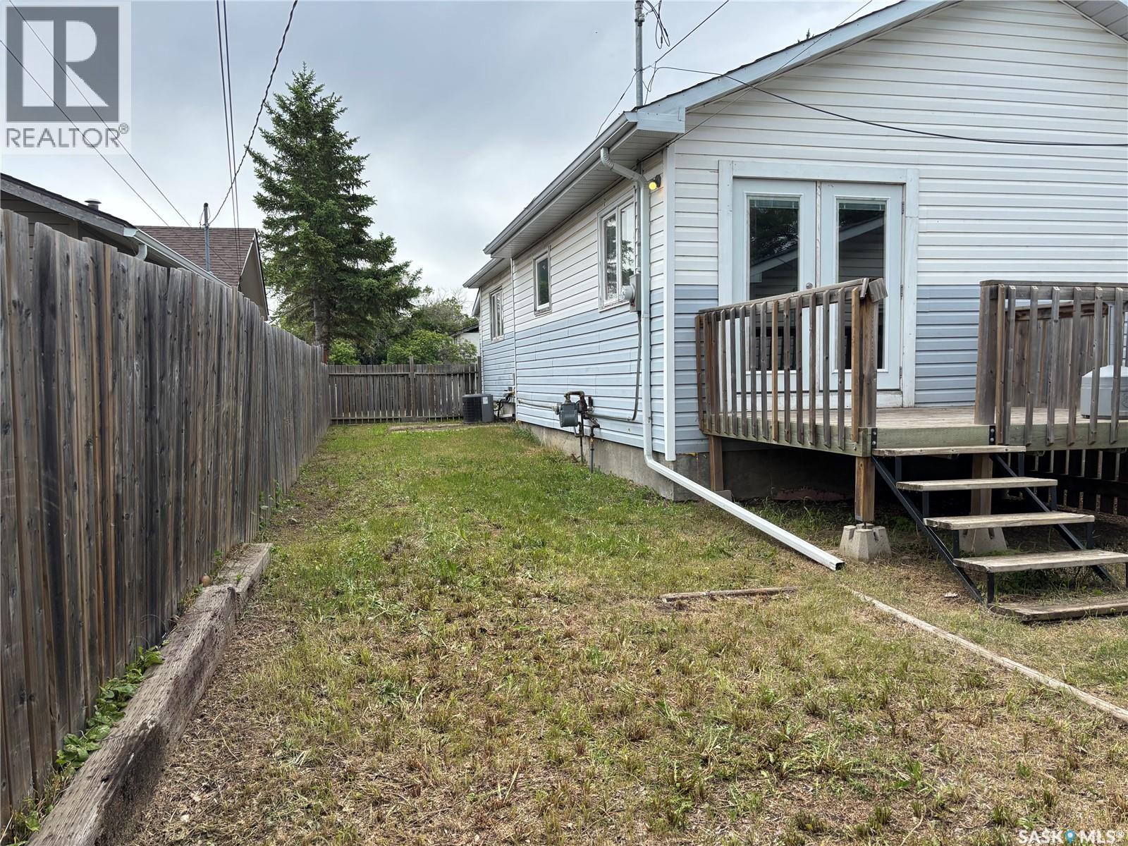 1012 Stadacona Street E, Moose Jaw, Saskatchewan  S6H 0K9 - Photo 45 - SK038841