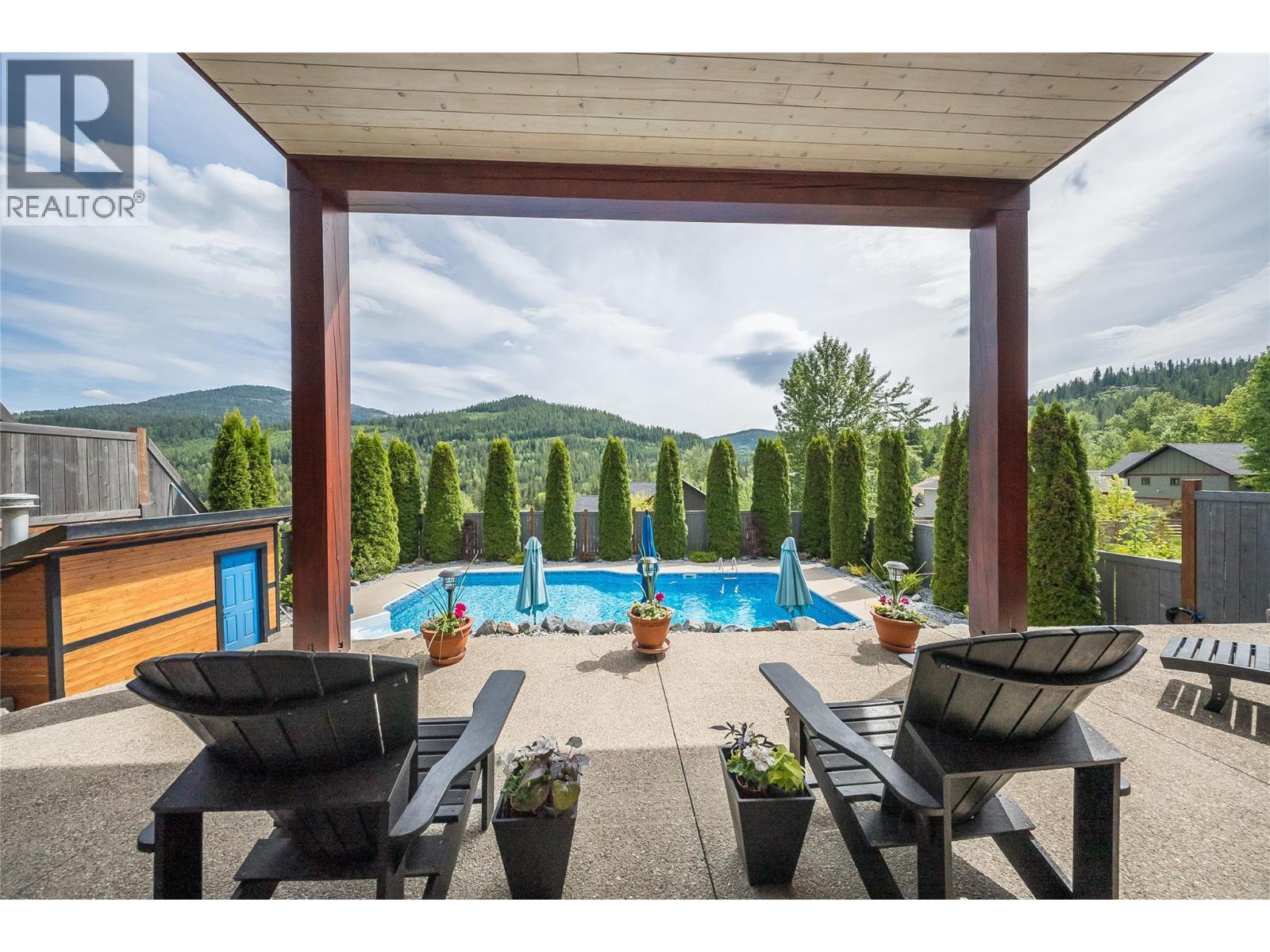 1009 Silvertip Road, Rossland, British Columbia  V0G 1Y0 - Photo 35 - 10388381