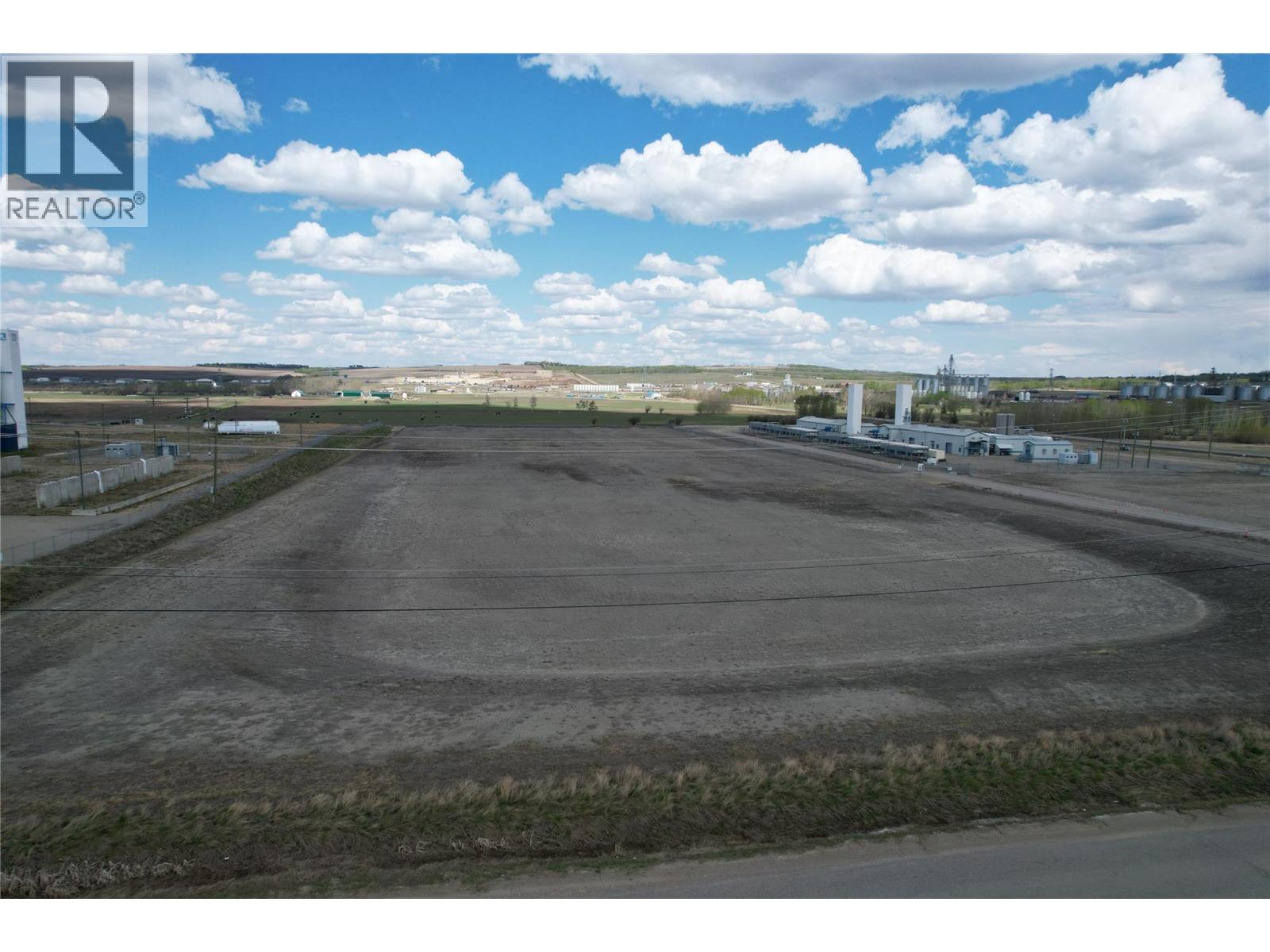 2604 92 Avenue, Dawson Creek, British Columbia  V1G 0G2 - Photo 2 - 10390006
