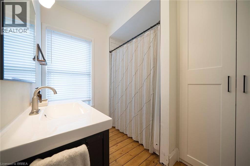 22 Lawrence Street, Brantford, Ontario  N3R 1A7 - Photo 13 - 40838297