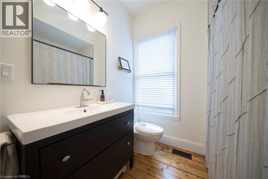 22 Lawrence Street, Brantford, Ontario  N3R 1A7 - Photo 14 - 40838297