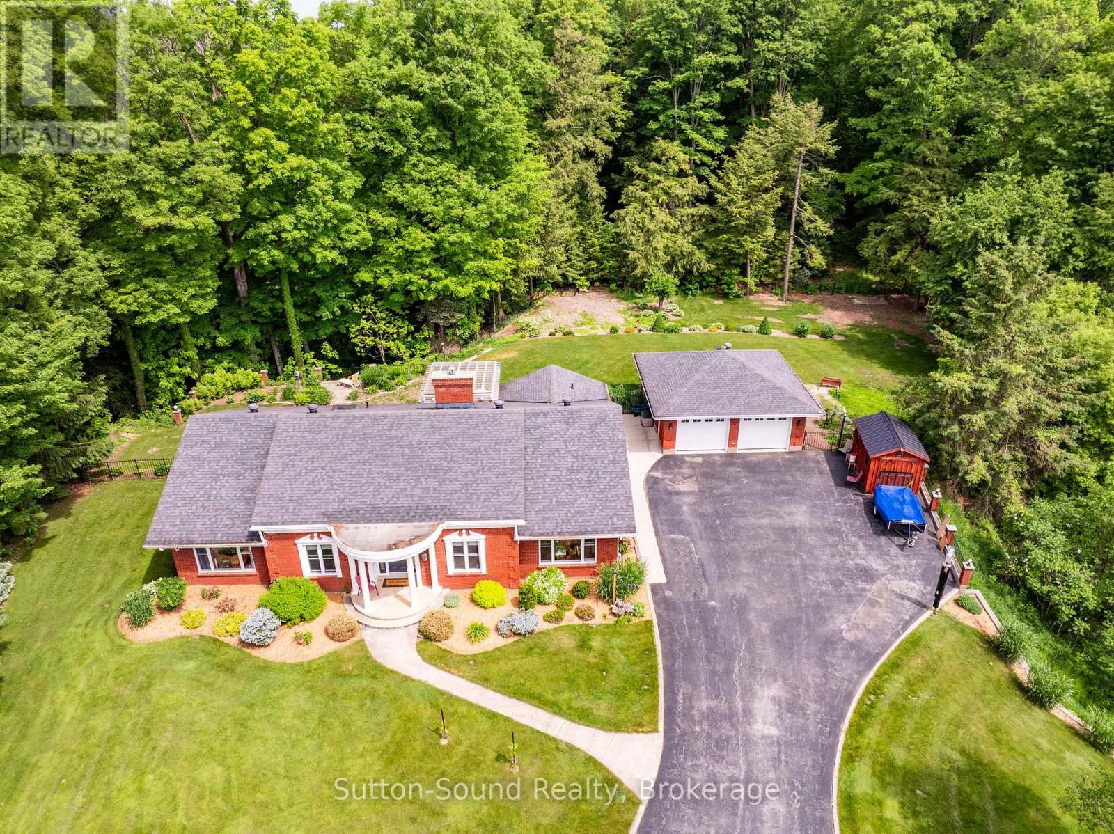 294 Forest Hill Drive, Georgian Bluffs, Ontario  N4K 5N6 - Photo 3 - X13241496