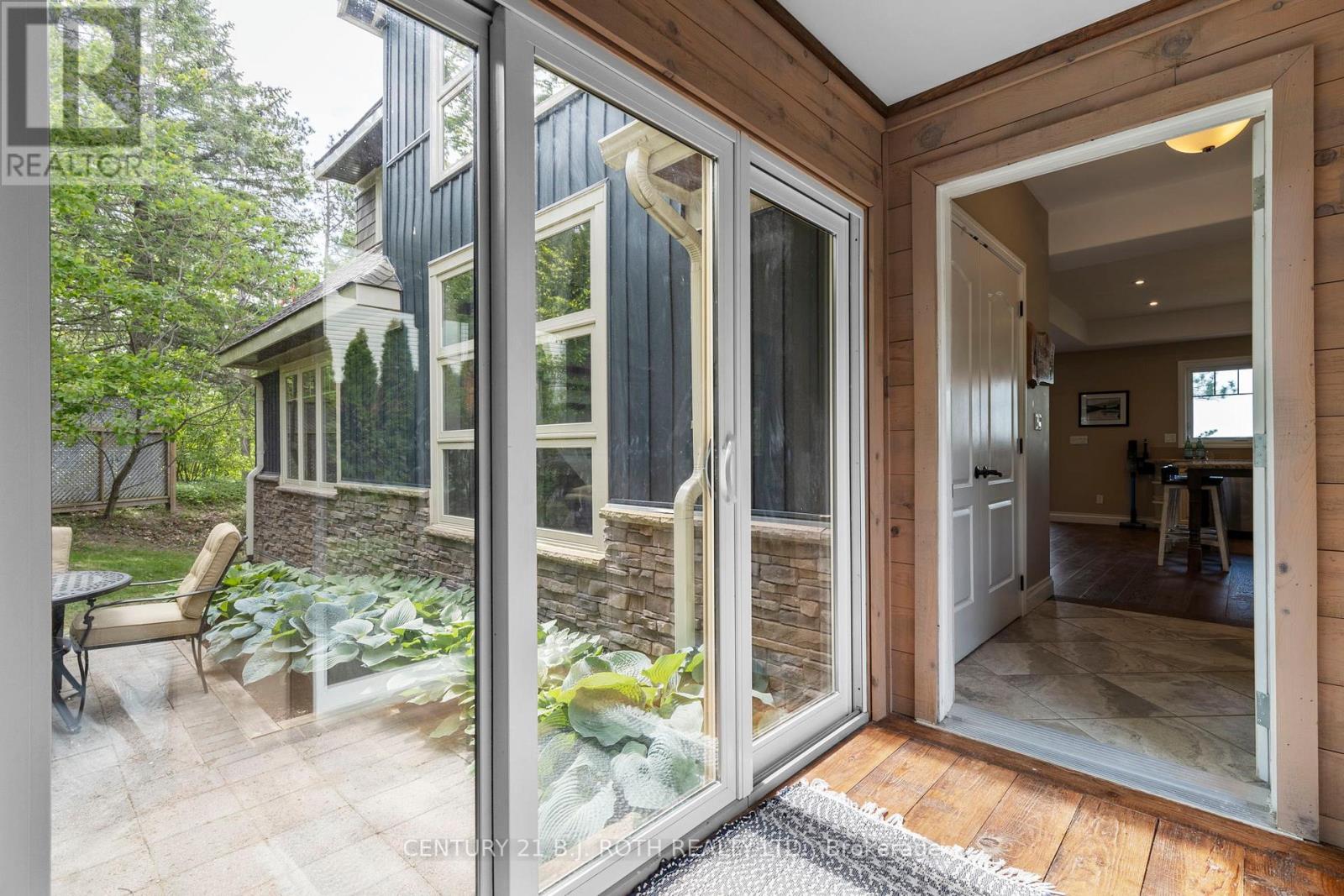 7 Pine Point, Oro-Medonte, Ontario  L4M 4Y8 - Photo 39 - S13428208