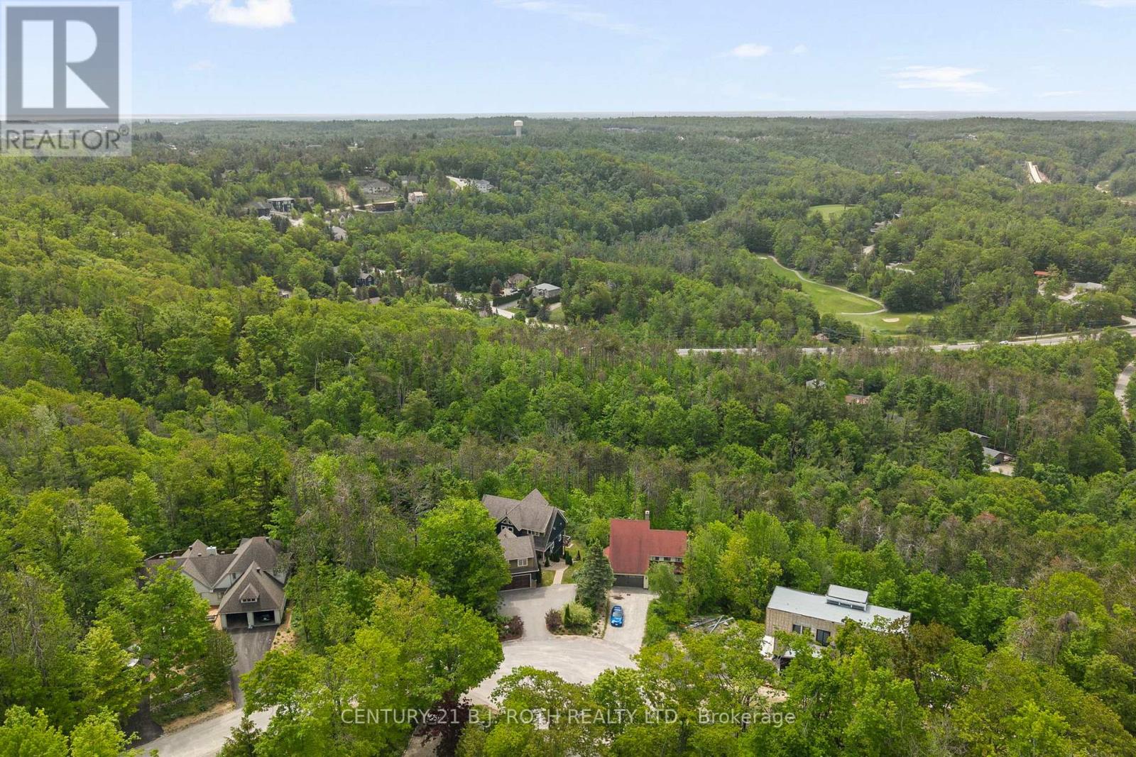 7 Pine Point, Oro-Medonte, Ontario  L4M 4Y8 - Photo 4 - S13428208