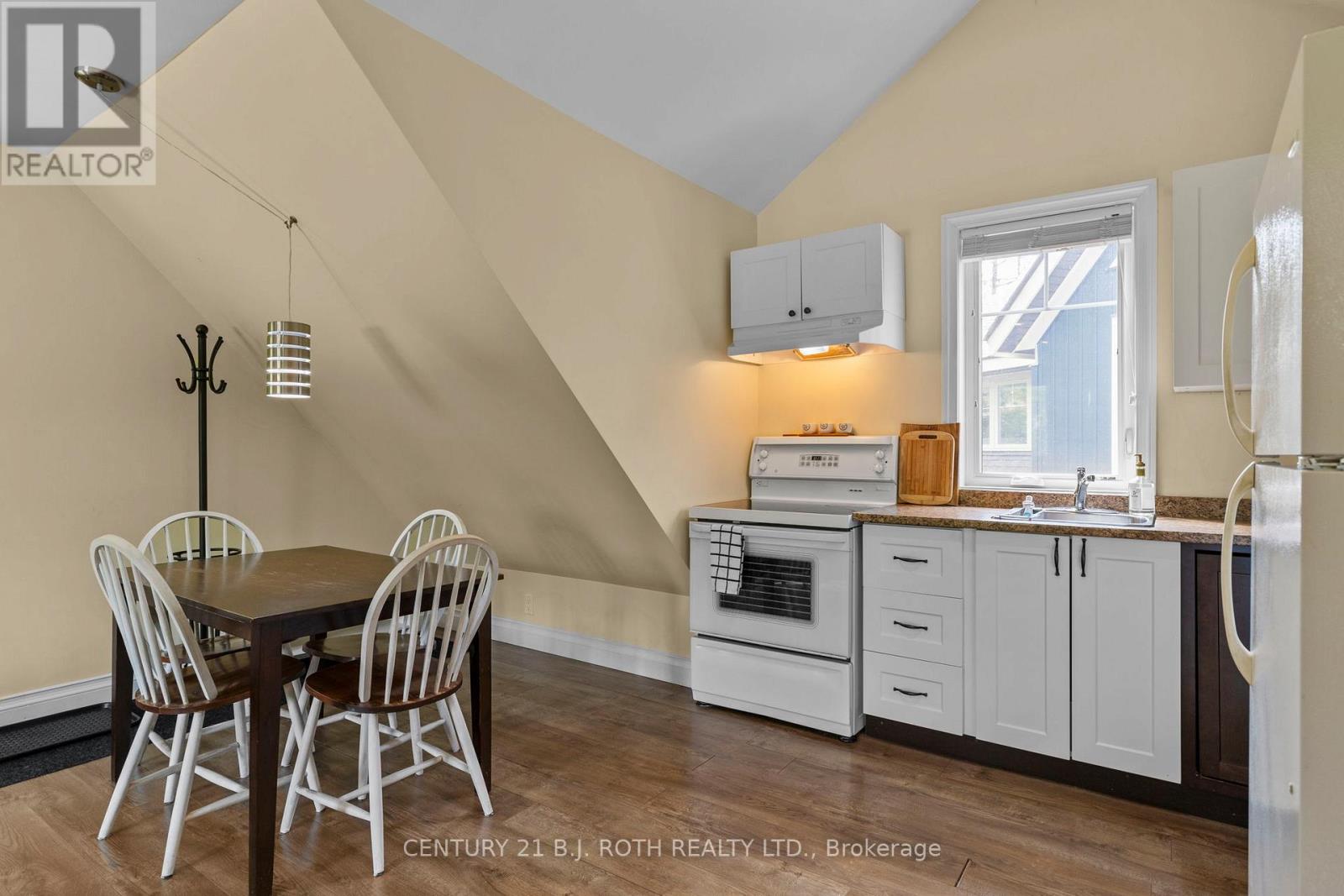 7 Pine Point, Oro-Medonte, Ontario  L4M 4Y8 - Photo 43 - S13428208