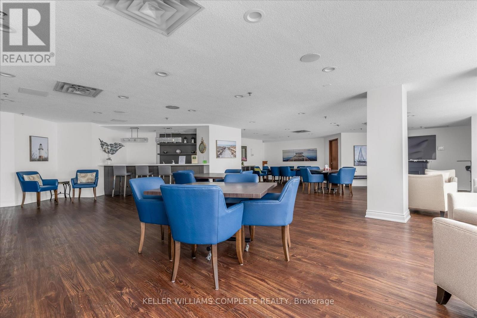 811 - 2511 Lakeshore Road W, Oakville, Ontario  L6L 6L9 - Photo 29 - W13427990