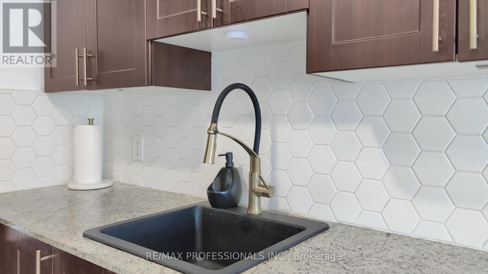 822 - 2 Eva Road, Toronto, Ontario  M9C 0A9 - Photo 17 - W13428038