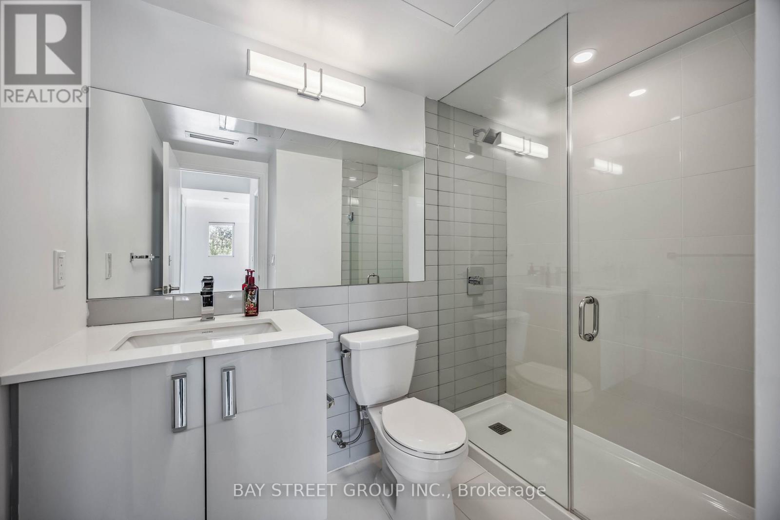 Th101 - 30 Gibbs Road, Toronto, Ontario  M9B 0E4 - Photo 14 - W13428080