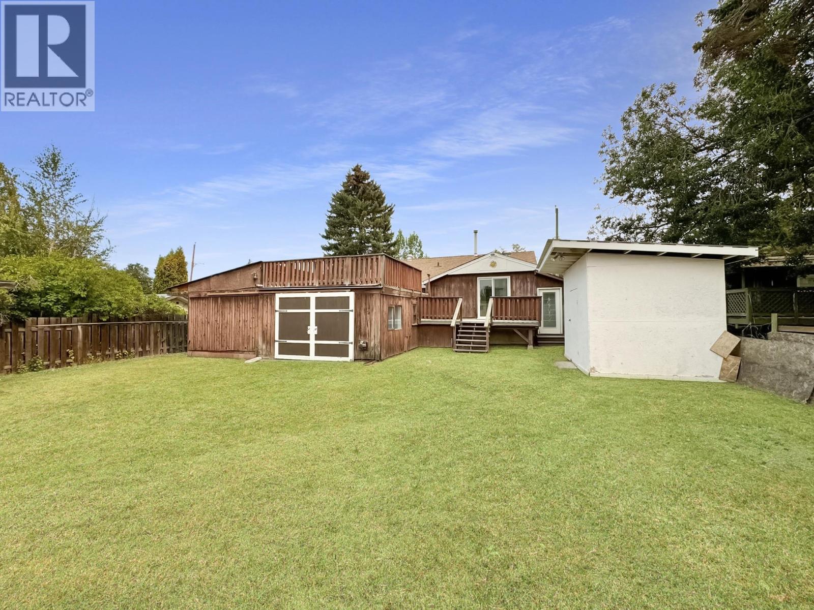 330 Cedar Avenue, 100 Mile House, British Columbia  V0J 2E0 - Photo 4 - C8079494