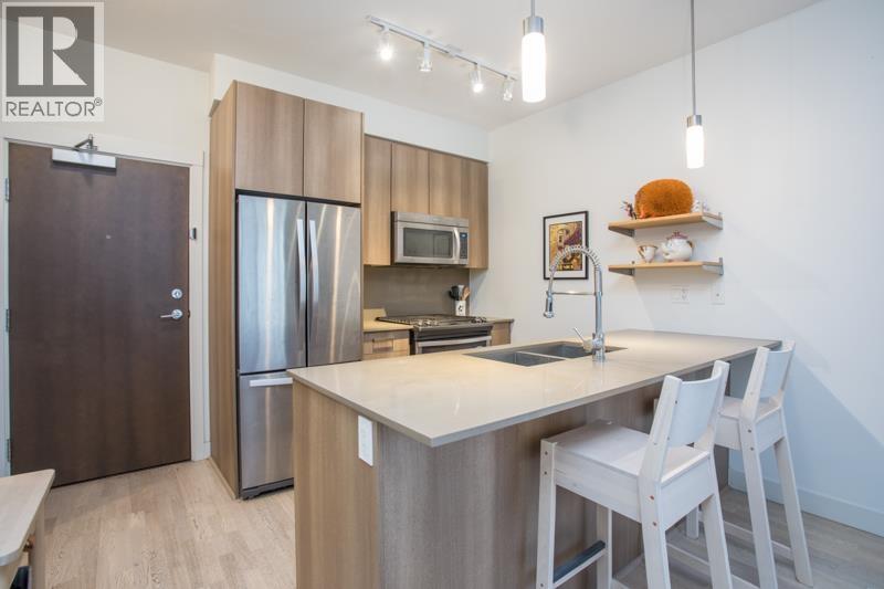 417 7058 14th Avenue, Burnaby, British Columbia  V3N 0E6 - Photo 3 - R3105390