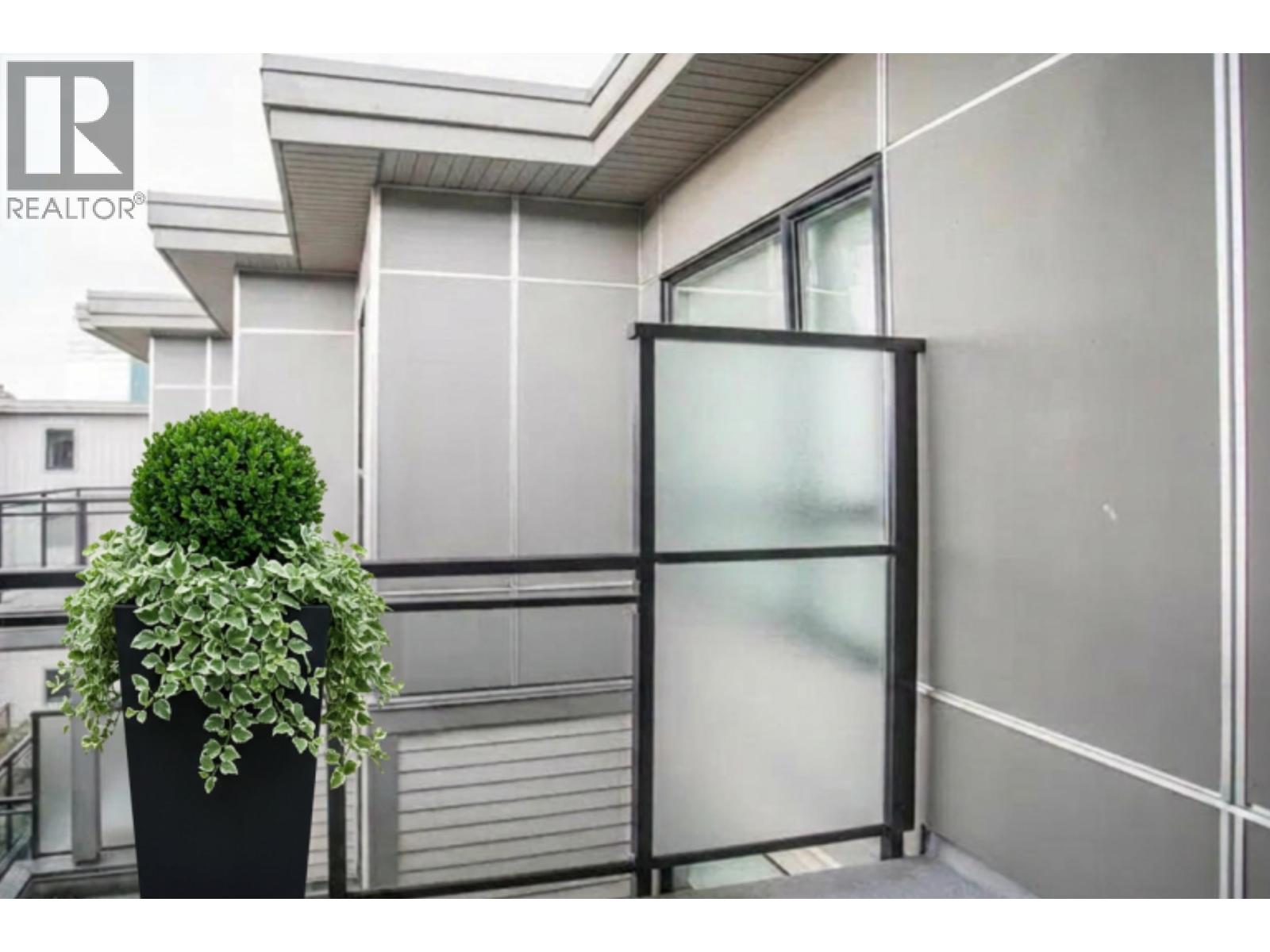 417 7058 14th Avenue, Burnaby, British Columbia  V3N 0E6 - Photo 12 - R3105390