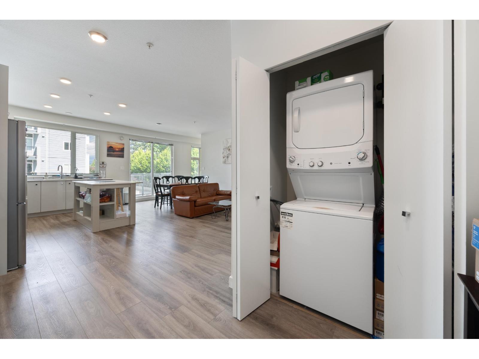 220 10838 Whalley Boulevard, Surrey, British Columbia  V3R 0G8 - Photo 23 - R3134696