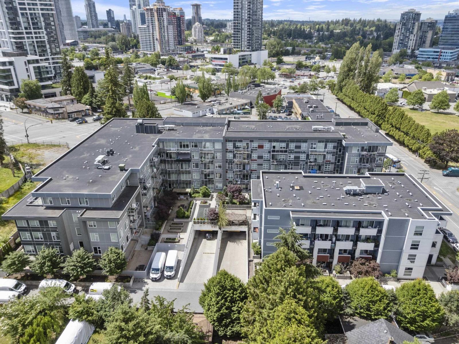 220 10838 Whalley Boulevard, Surrey, British Columbia  V3R 0G8 - Photo 39 - R3134696