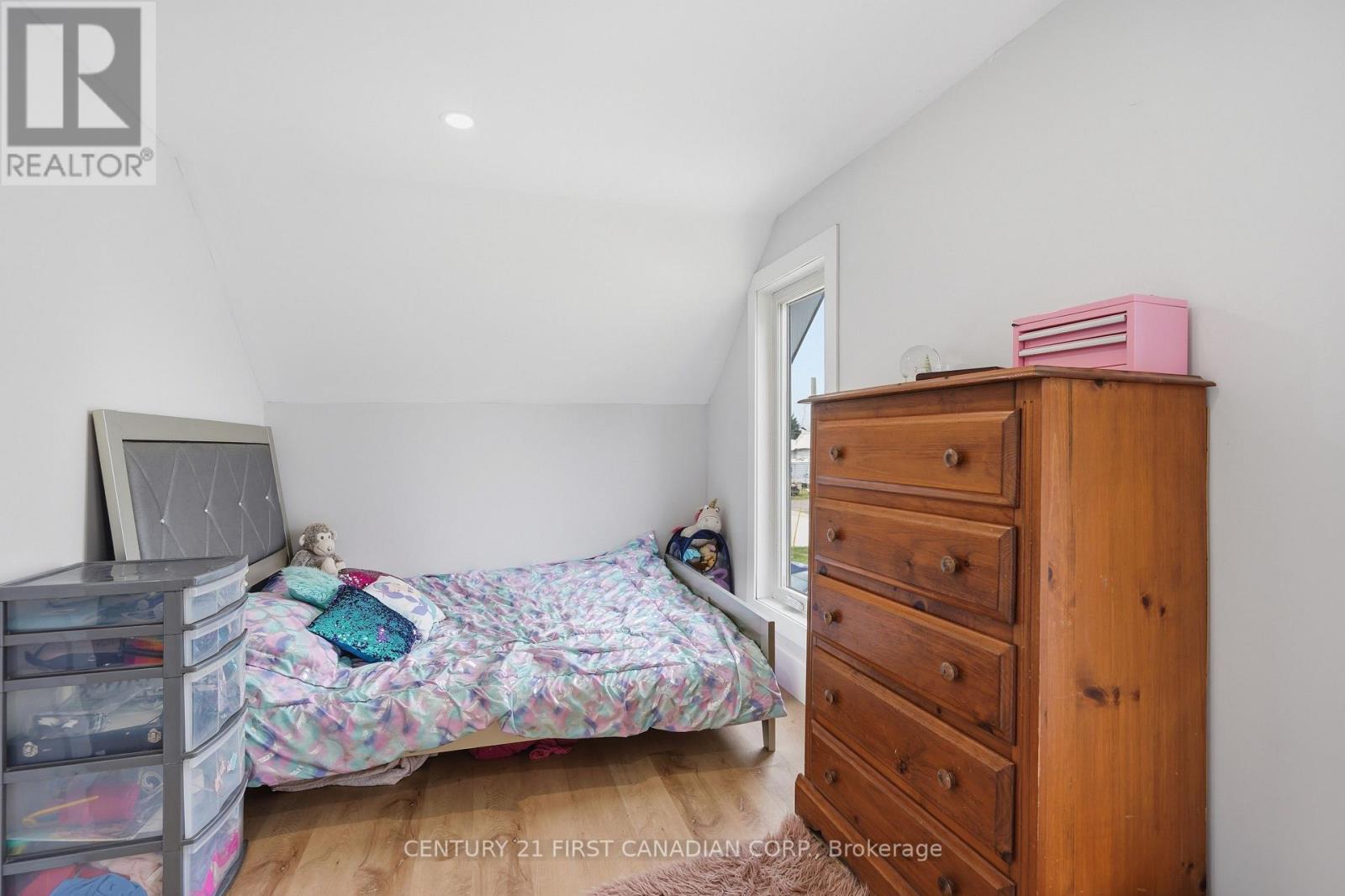 8073 Francis Street, Brooke-Alvinston, Ontario  N0N 1A0 - Photo 21 - X13428322
