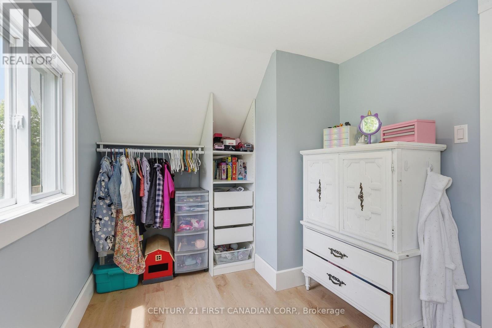 8073 Francis Street, Brooke-Alvinston, Ontario  N0N 1A0 - Photo 24 - X13428322