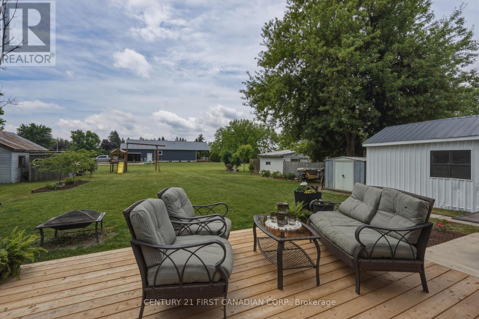 8073 Francis Street, Brooke-Alvinston, Ontario  N0N 1A0 - Photo 26 - X13428322