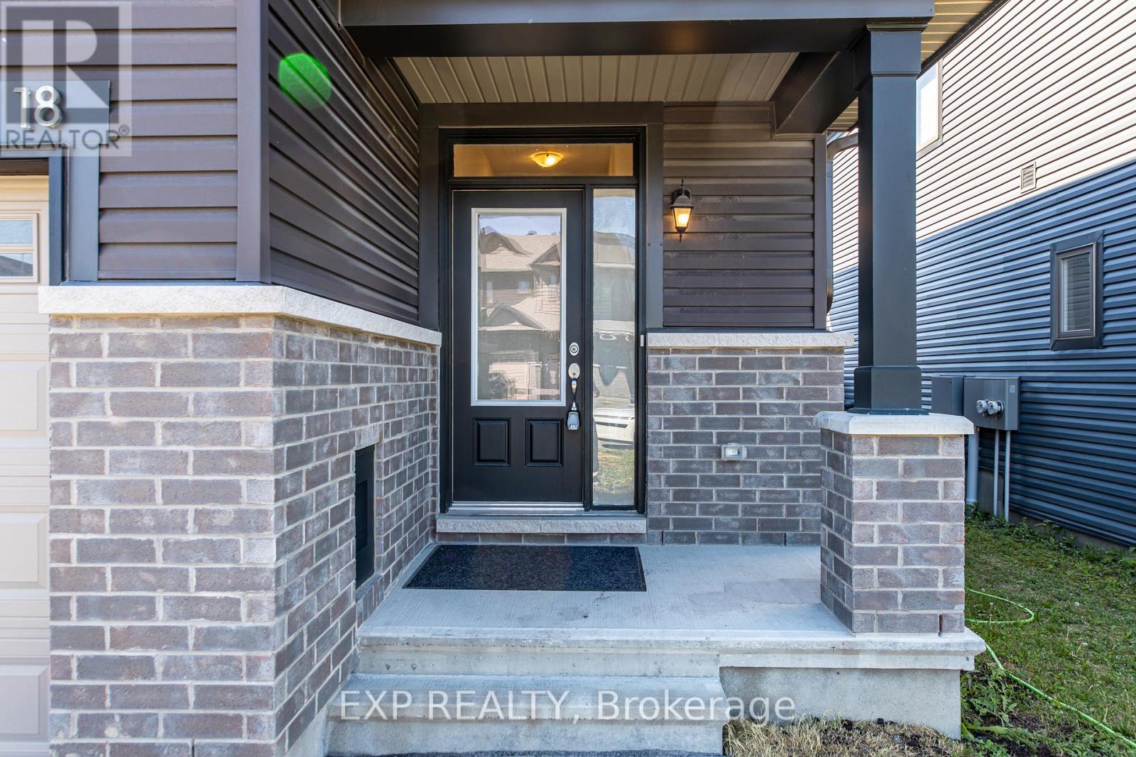 18 Rookie Crescent, Ottawa, Ontario  K2V 0R9 - Photo 2 - X13428284