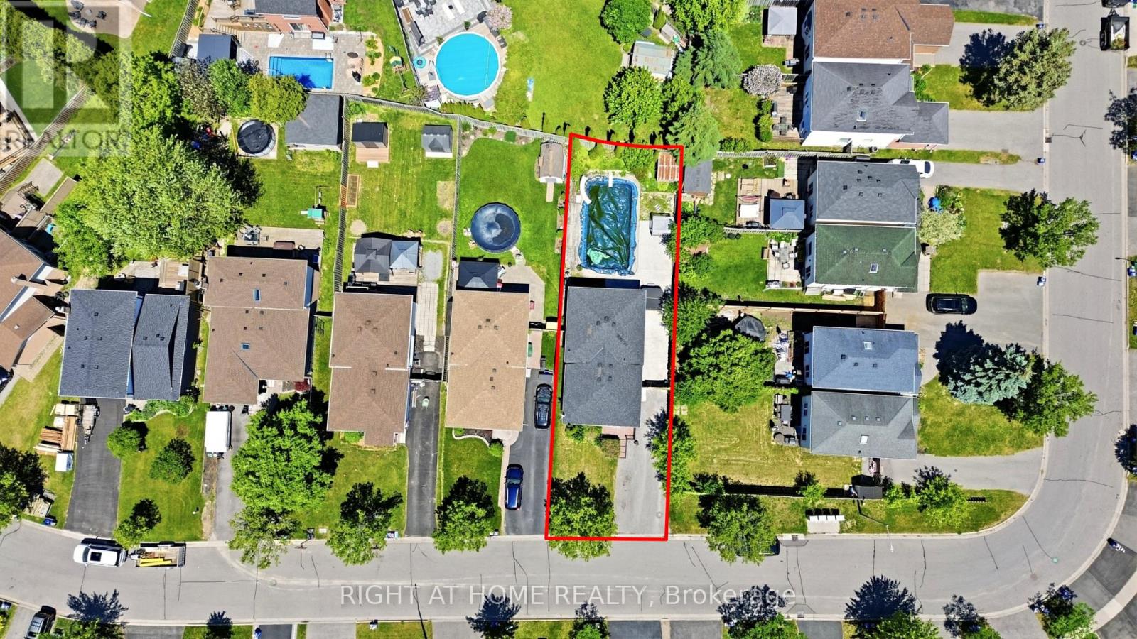 68 Overbank Drive, Oshawa, Ontario  L1J 7Y8 - Photo 4 - E13423382