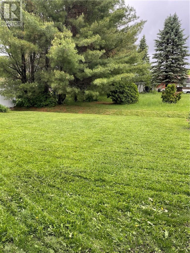 4623 Beaudelaire Court, Val Therese, Ontario  P3P 1S3 - Photo 10 - 2128050