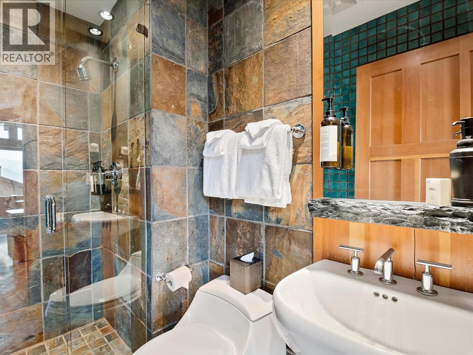 13i 2300 Nordic Drive, Whistler, British Columbia  V8E 0A6 - Photo 12 - R3134682