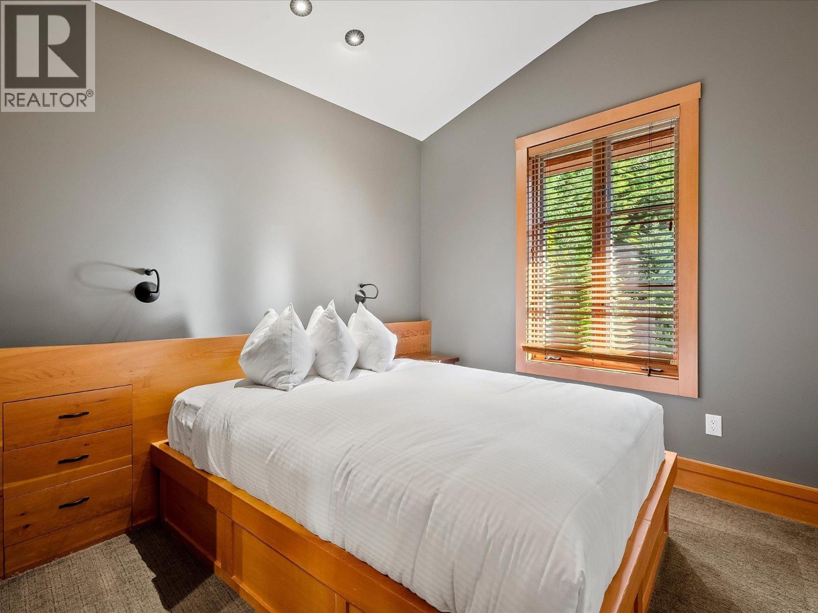 13i 2300 Nordic Drive, Whistler, British Columbia  V8E 0A6 - Photo 17 - R3134682