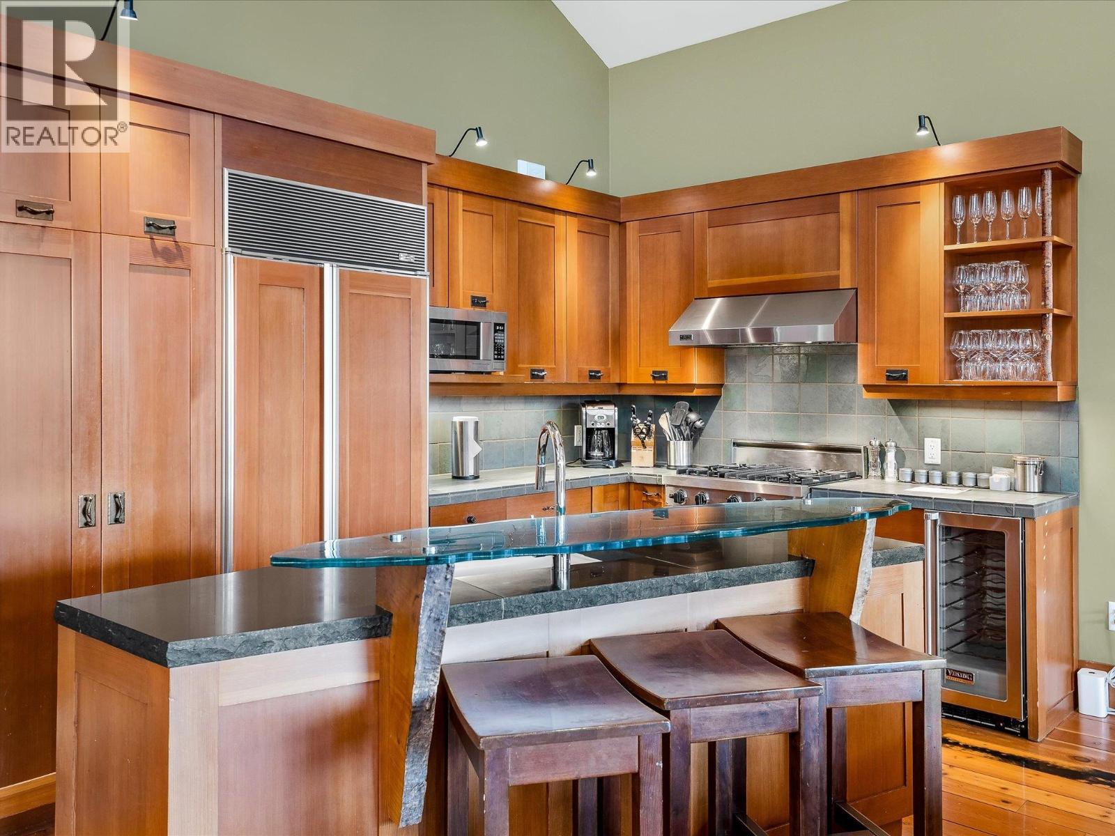 13i 2300 Nordic Drive, Whistler, British Columbia  V8E 0A6 - Photo 6 - R3134682