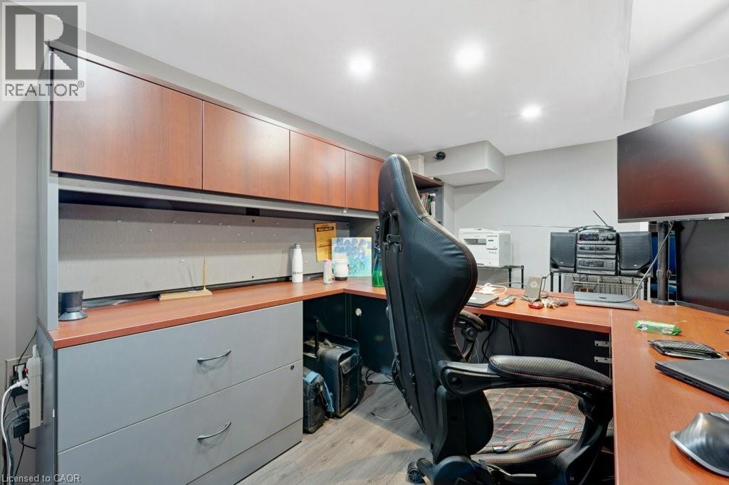 477 Woodbine Avenue, Kitchener, Ontario  N2R 0A6 - Photo 66 - 40838520