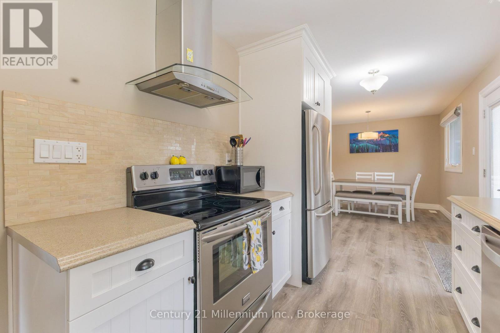 340 Falconer Street, Saugeen Shores, Ontario  N0H 2C2 - Photo 13 - X13428338