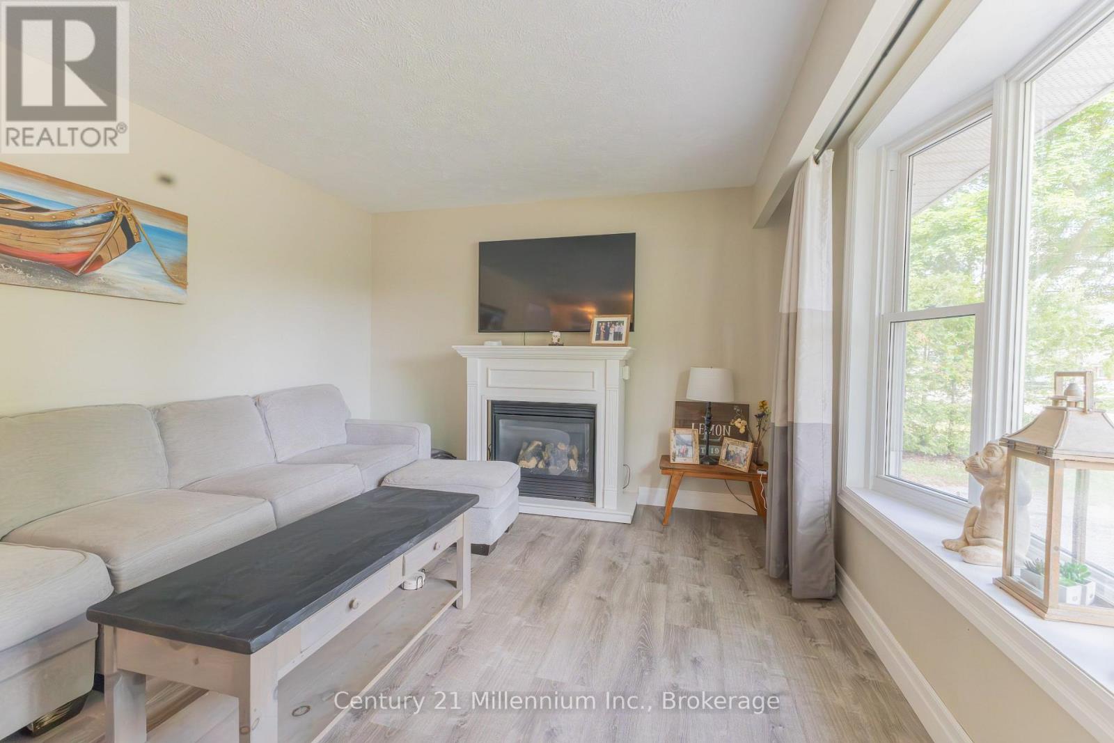 340 Falconer Street, Saugeen Shores, Ontario  N0H 2C2 - Photo 23 - X13428338